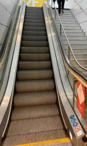 Airport escalator