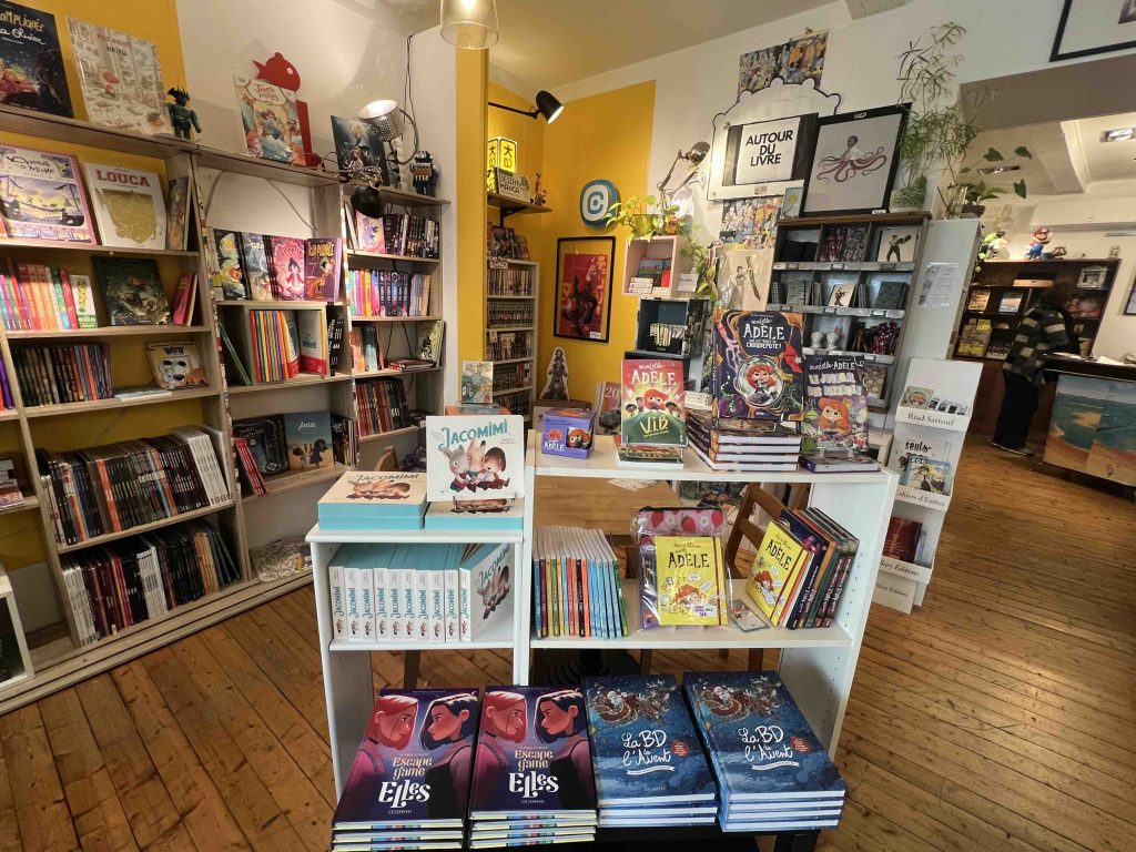 Kids graphic novels and manga at Librairie Gulliver